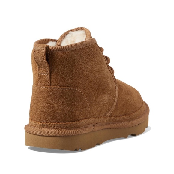 🌟New in box 🌟 kids size 3 UGG Neumel II in Chestnut - Picture 3 of 6